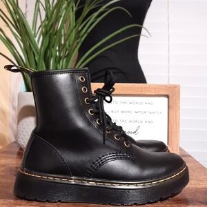 Dr Martens Black Lace Up Zavala Combat Boots Black Women's  Sz 6 (EU 37)